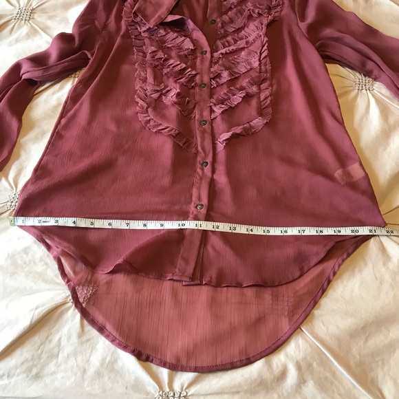 Free People dirty rose color blouse with front detailing. Size S. Like new - Picture 12 of 16